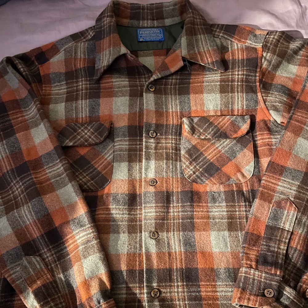 Vintage Wool Pendleton Large. Orange, Tan and Brown